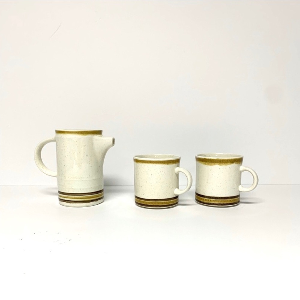 Brendan Erin Stone speckled creamer/mug set